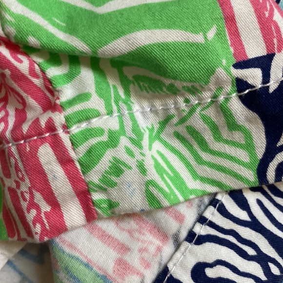 Lilly Pulitzer shorts size 4 - Picture 8 of 8